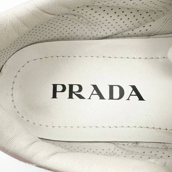 PRADA Pink Piuma Runner Quilted Triangle Logo Sneakers Size 40 Lace Up Low Top - Picture 9 of 11
